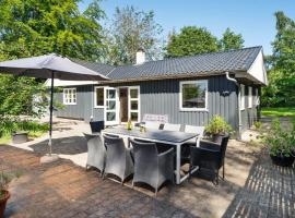 Holiday Home Tannie - 300m from the sea in Sealand by Interhome, hotel in Strøby