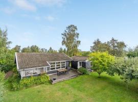 Holiday Home Gærmund - 350m from the sea by Interhome, hotel v destinaci Føllenslev
