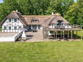 Holiday Home Sirkku - 320m from the sea by Interhome