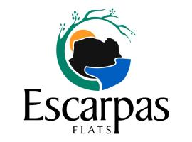 ESCARPAS FLATS, hotel em Capitólio