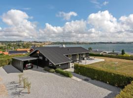 Holiday Home Beowulf - 200m from the sea by Interhome, hotel v destinaci Broager