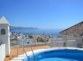 Nerja Paradise Rentals - City Center Apt Plaza España