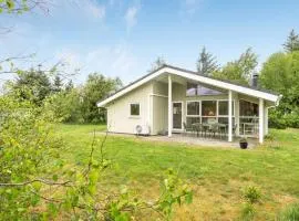 Holiday Home Aameek - 3km from the sea in NW Jutland by Interhome