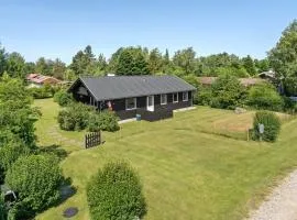 Holiday Home Hila - 900m from the sea by Interhome