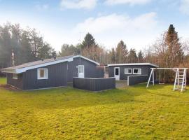 Holiday Home Axilen - 1km from the sea in Djursland and Mols by Interhome, feriehus i Grenå