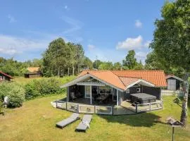Holiday Home Waltraud - 500m from the sea in Djursland and Mols by Interhome