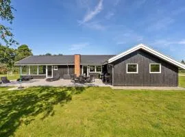 Holiday Home Nina - 700m to the inlet in NE Jutland by Interhome