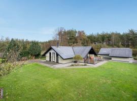 Holiday Home Tenho - 4-4km from the sea in NW Jutland by Interhome, cottage in Brovst