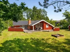 Holiday Home Thurir - 4km from the sea by Interhome