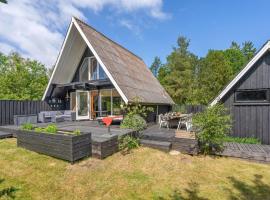 Holiday Home Jütte - 2km to the inlet in The Liim Fiord by Interhome, cottage in Farsø