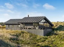 Holiday Home Fransisca - 600m from the sea in NW Jutland by Interhome
