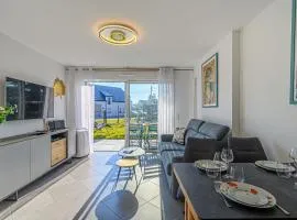 Apartment Les Villas du Men Du-3 by Interhome