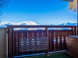 Charming 1br with view on the mountains - Huez - Welkeys, ξενοδοχείο σε Huez