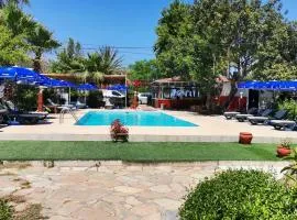 Adrasan Maviay Hotel