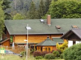 Ferienhaus-Hotel "Zur Grünen Oase"