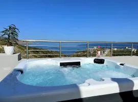 Yamina Rooftop Residence