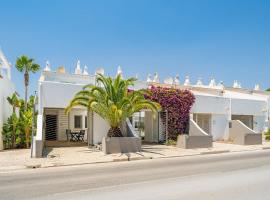 Casa Maya - Vale do Garrão, hótel í Quinta do Lago