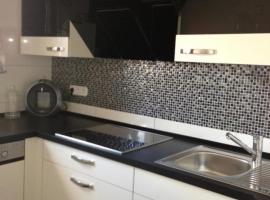 Unterkunft Ferienwohnung Mara Oberhausen, hotel in Oberhausen