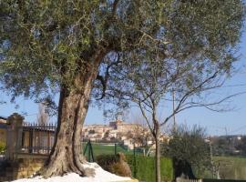 APPARTAMENTO ARCOBALENO, hotel din Corinaldo