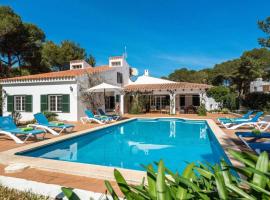 185º Sud, holiday home in Son Parc