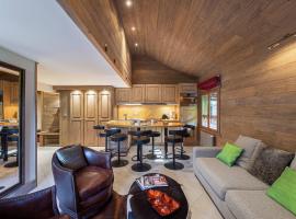 Appartement Duplex Ski aux Pieds, Cheminée, Piscine et Spa, Méribel Village - FR-1-566-35、Les Alluesのホテル