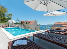 XXL Villa Vista - Heated Pool, hotel u Lokvi Rogoznici