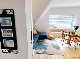 WOOLACOMBE SUNNYSIDE APARTMENT 2 Bedrooms, hotel in Woolacombe