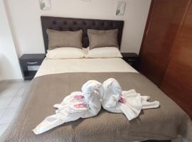 Sweet Suite Home GOLD, hotel blizu znamenitosti Paseo Sobremonte, Kordoba
