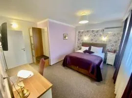 Halvat Guesthouse
