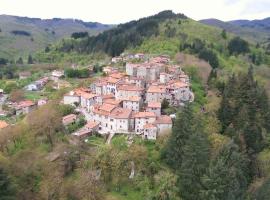Castel Focognano에 위치한 주차 가능한 호텔 Casa Carda di Lai Loretta