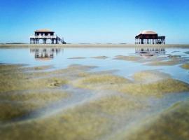 Maison jardin 3 ch centre ville Bassin Arcachon, cabana o cottage a Audenge