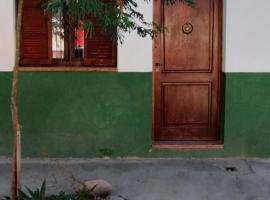 Pasaje de los pájaros, hotell i San Salvador de Jujuy