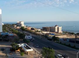 Апартаменты с шикарным видом на море, пляжный отель в Актау