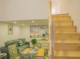 Cosy flat in Akácfa str., Aya