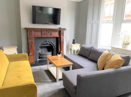 Beautiful Victorian Townhouse, hotel in Liverpool