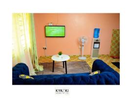 Kykaki Homestays, hotel em Voi