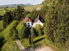 Gästehaus Kaltenbach, hotell med parkering i Staufen im Breisgau