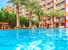 Mai Khao Beach Condotel - family condo in 600 meters to beach – hotel w mieście Ban Bo Sai Klang