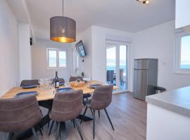 Queen's Lodge Mastrinka by Litto, hotel en Trogir