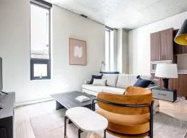 Downtown 1BR w Gym WD walkable location SEA-48