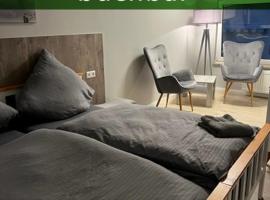 Pension am Schrotturm Bed & Breakfast, hotel v destinaci Tangermünde
