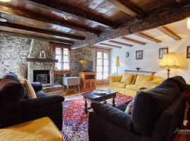 Chalet Font, hotel in Soldeu