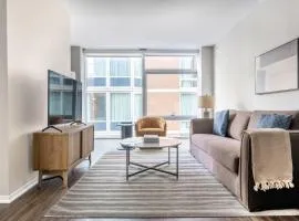Streeterville 1br w pool gym nr Riverwalk CHI-878