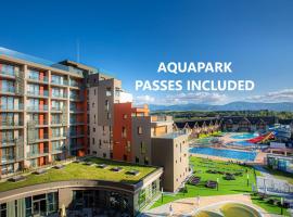 Bešeňová Gino Paradise Apartments with Aquapark, hotell i Bešeňová