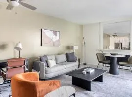 Pasadena 1BR w Gym Pool nr Colorado Ave LAX-862