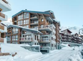 Chalet Hotel Yeti, serviced apartment in Tignes