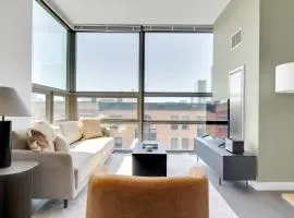 Hoboken 2BR w PATH Shuttle Gym WD NYC-813