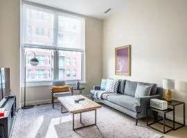 Penn Quarter 2BR w Gym Pool nr National Mall WDC-167