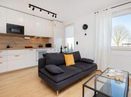 Butterfly Apartment with Parking by Renters, hotel amb aparcament a Gdańsk