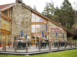 Hotel na Jezeře